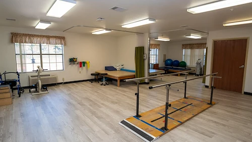Image of Legend Oaks Healthcare & Rehabilitation of Ennis (5)