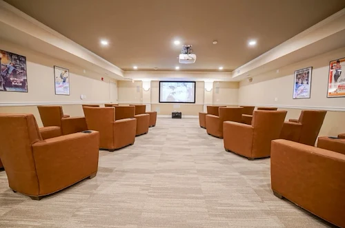 Movie theater to watch and relax for senior residents in Nashville