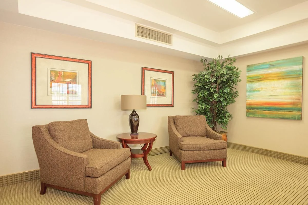 Image of Montclair Royale Senior Living (8)