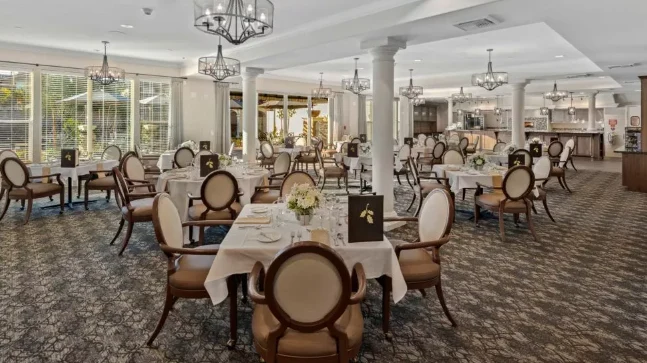 Image of Oakmont of Camarillo (4)