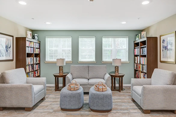 Image of Windward Palms (5)