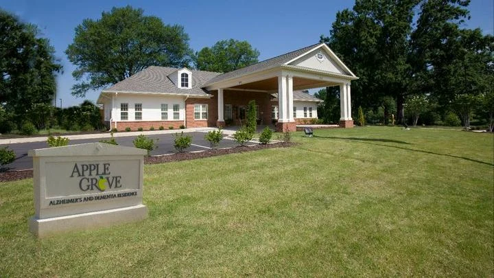 Image of Apple Grove Alzheimer's & Adult Day Care (1)