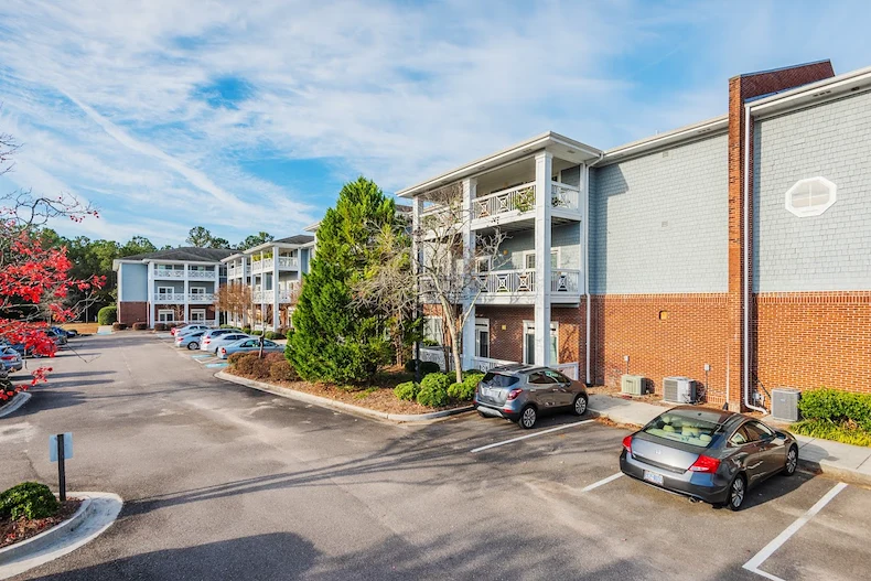Independent living at Brightmore of Wilmington in Wilmington, NC, exterior