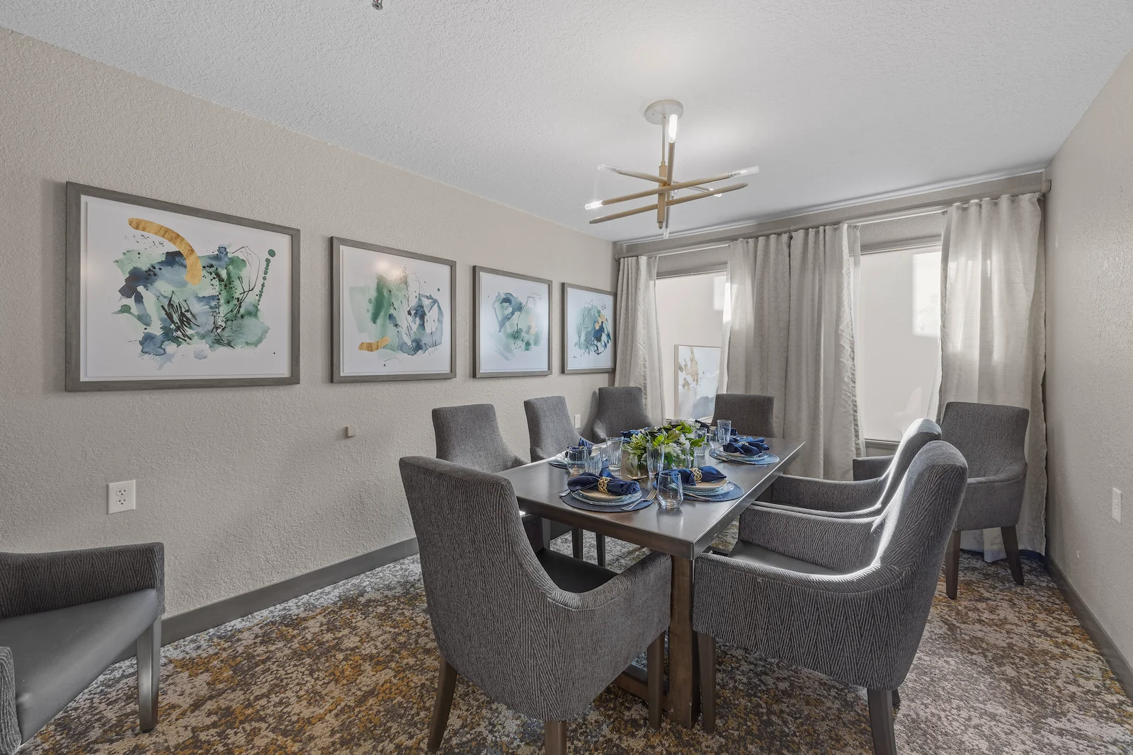 Image of Virginian (4)