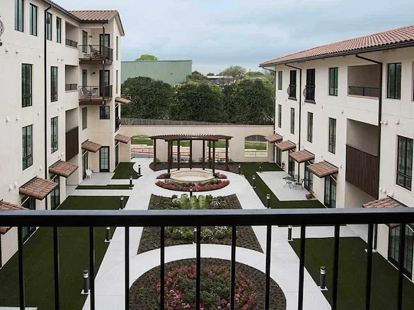 Image of Buckner Villas (4)