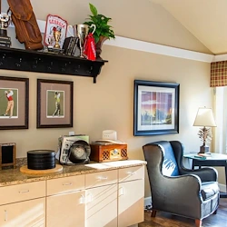 Image of Colonial Gardens Memory Care (5)