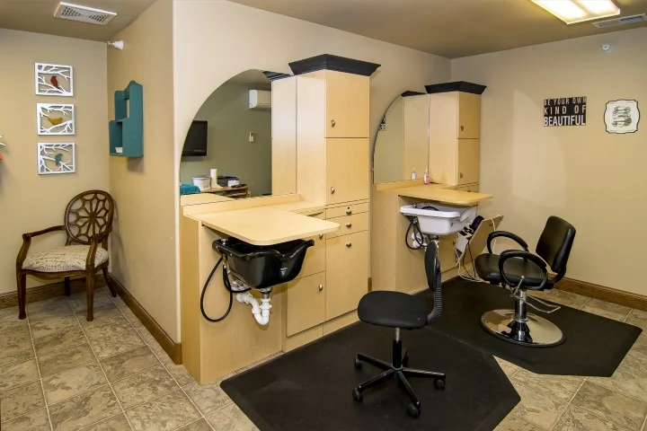 Image of Edgewood Spring Wind (7)