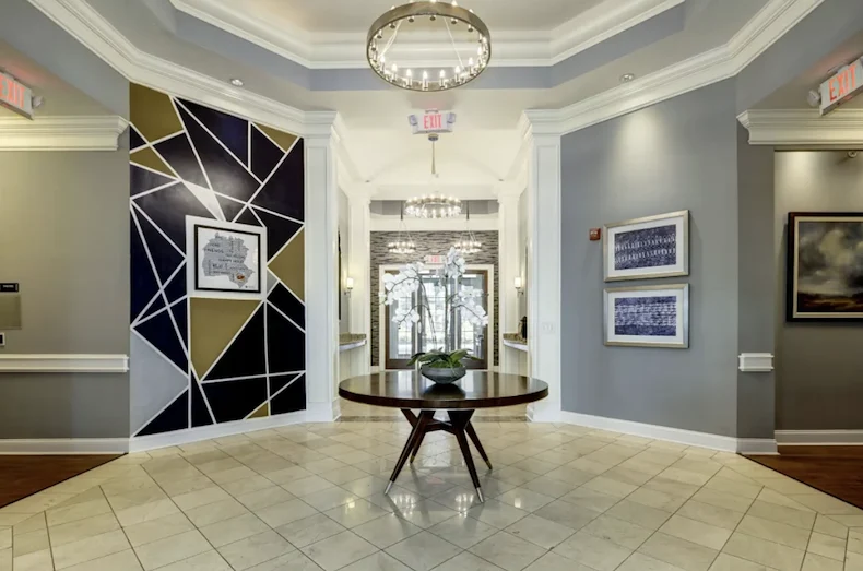 Image of Regency Crest (2)