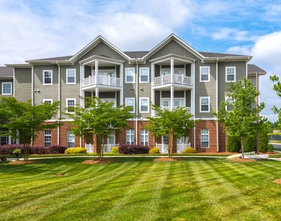 Image of The Manor (2)