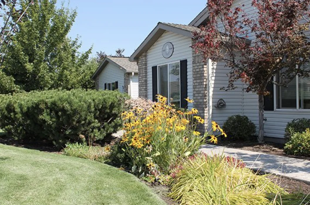 Image of Pacific Living Centers of Redmond (1)