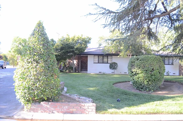 Image of Evergreen Court (3)