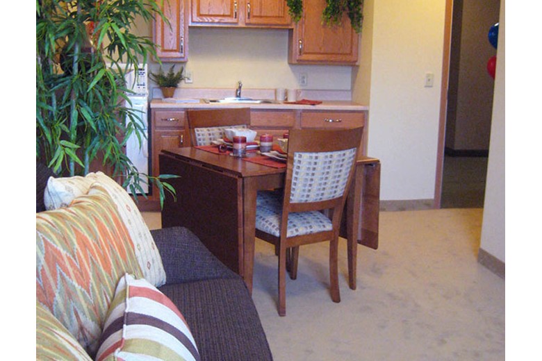 Image of Castle Manor Supportive Living (7)