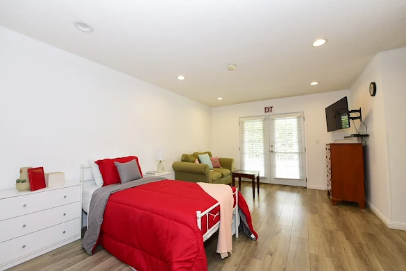 Image of Blue Skies of Chatsworth (6)