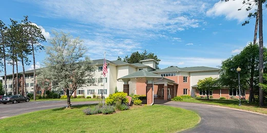 Park Vista Retirement Living – Waupaca, WI, exterior