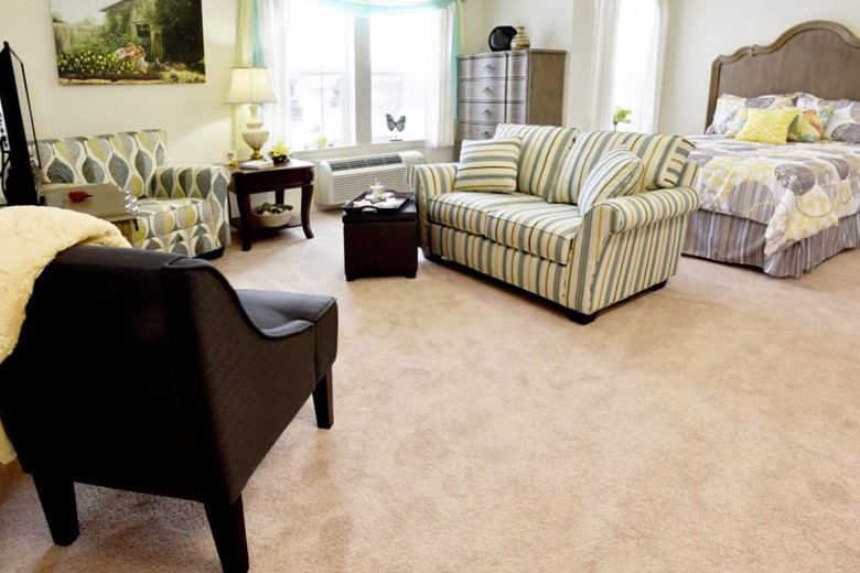Mulligan Park Gracious Retirement Living Hawthorn Senior Independent Living in Tallahassee, Florida apartment suite