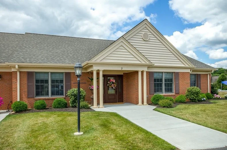 Image of Berkeley Square Retirement Community (1)