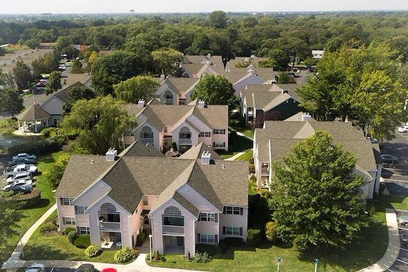 Image of Greenview Village (8)