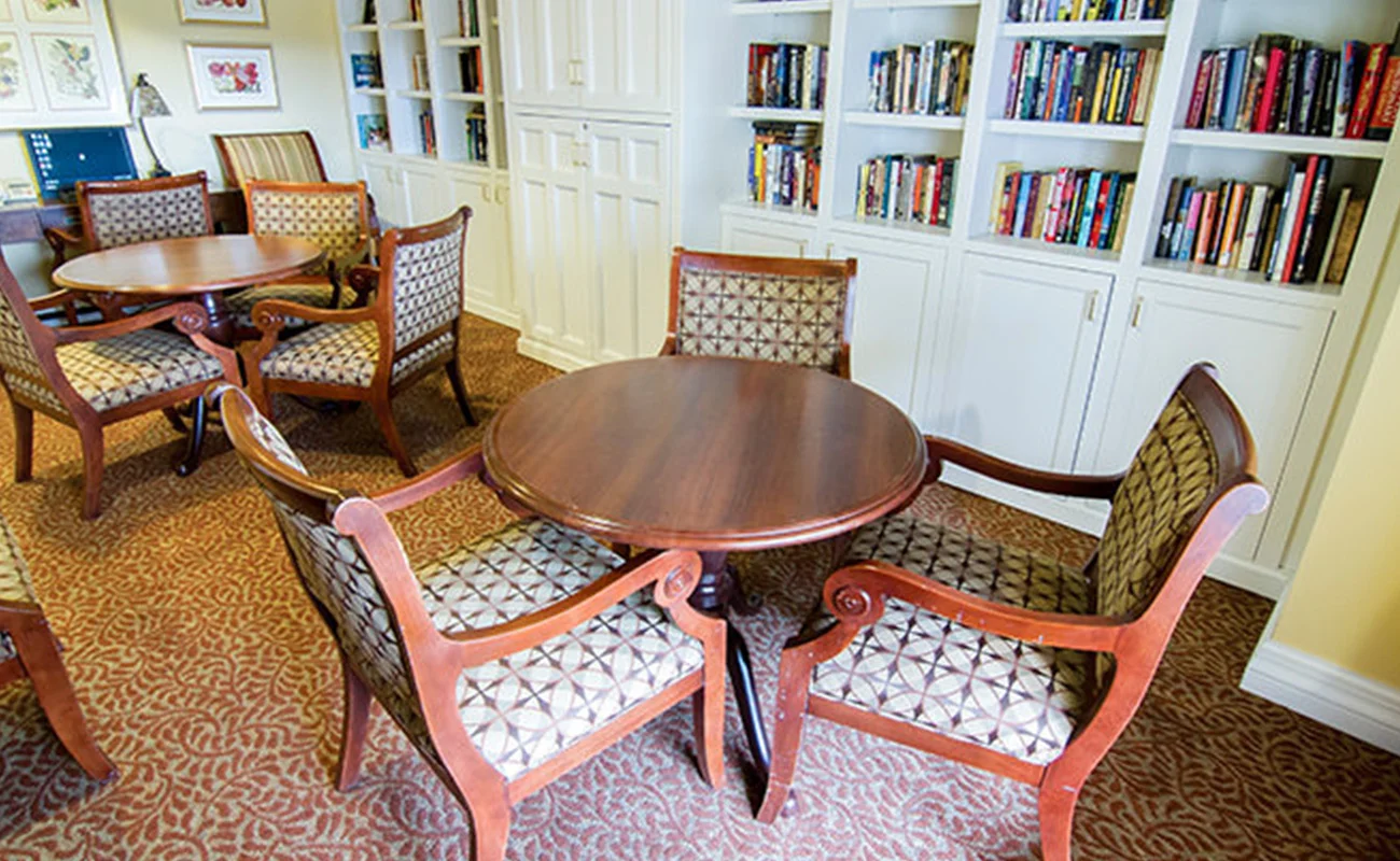 Image of Woodlake Legacy Senior Living (9)