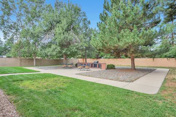 Image of Bel Aire (2)