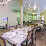 Image of Brookdale Palm Beach Gardens (3)