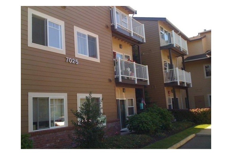 Image of Heron Landing Apartments (1)