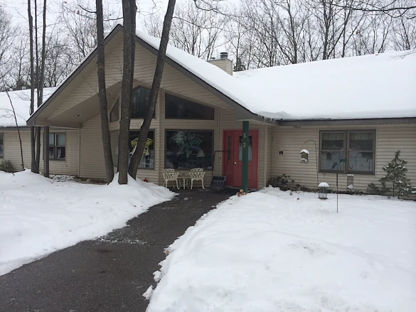 Image of Life of Riley - Oaks (2)