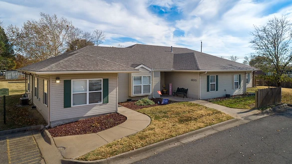 Image of Kelly House of Topeka (1)