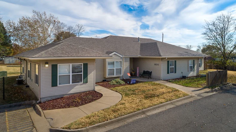 Image of Kelly House of Topeka (1)