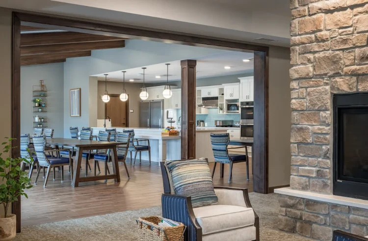 Image of Fieldstone of DeWitt (4)