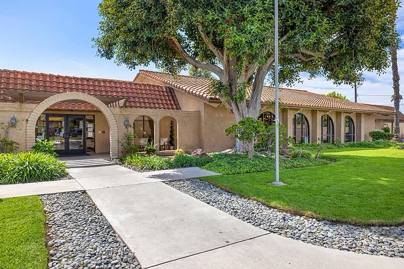 Image of Brookdale Garden Grove (1)