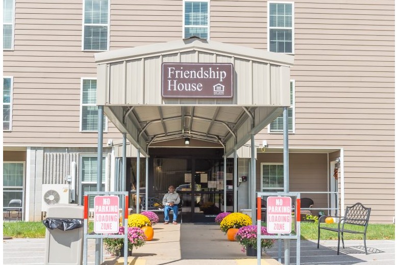 Image of Friendship House - Hopkinsville (1)