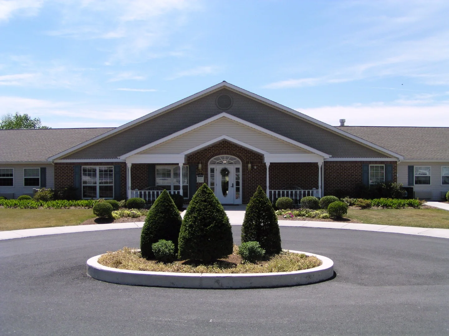 Image of Arden Courts of Susquehanna (1)