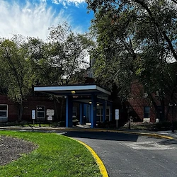 Image of River Oaks Post-Acute And Rehabilitation Center (2)