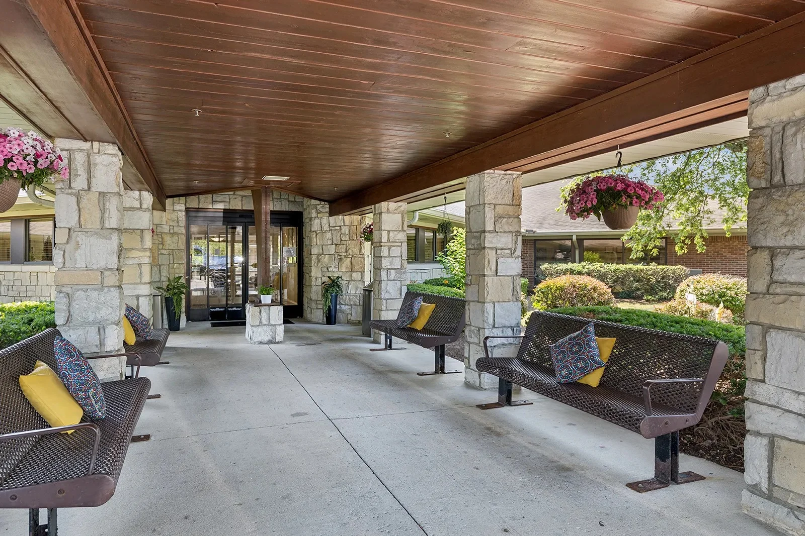 Image of Lexington Country Place Health Center (2)