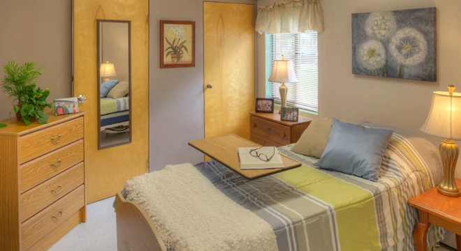 Image of Riverside Nursing & Rehabilitation Center (3)