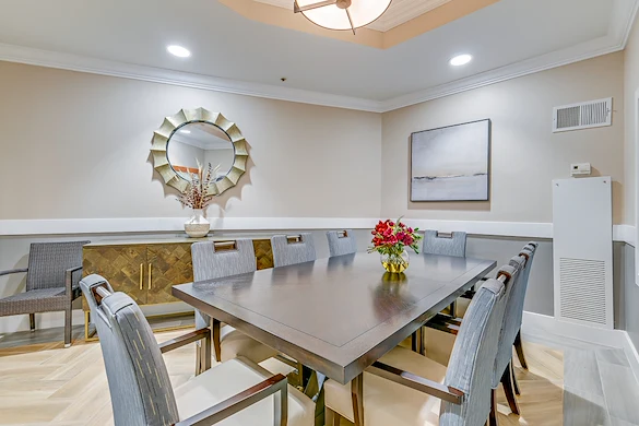 Image of Burlingame Senior Living (9)