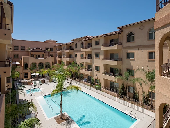 Image of Lantern Crest Senior Living (4)