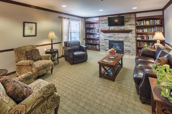 Image of New Hartford Square Senior Apartments (3)