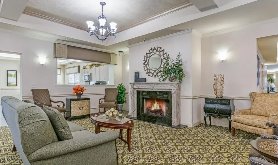 Image of Oakmont Livonia Senior Community (2)