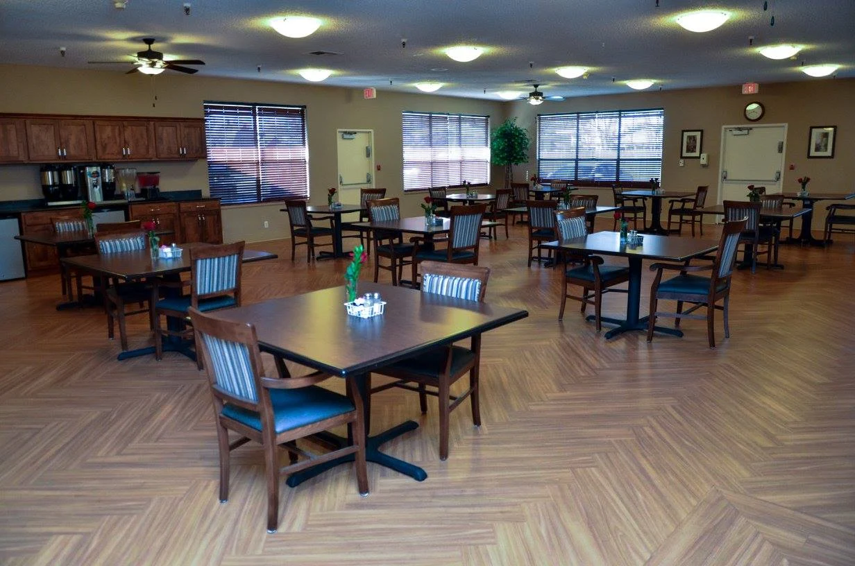 Image of Smoky Hill Rehabilitation Center (4)