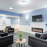 Image of Commonwealth Senior Living at Hampton (2)