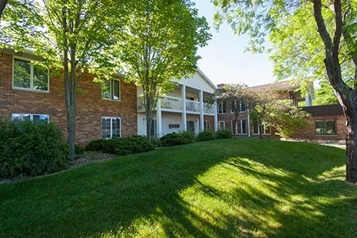 Image of Countryside Court (1)