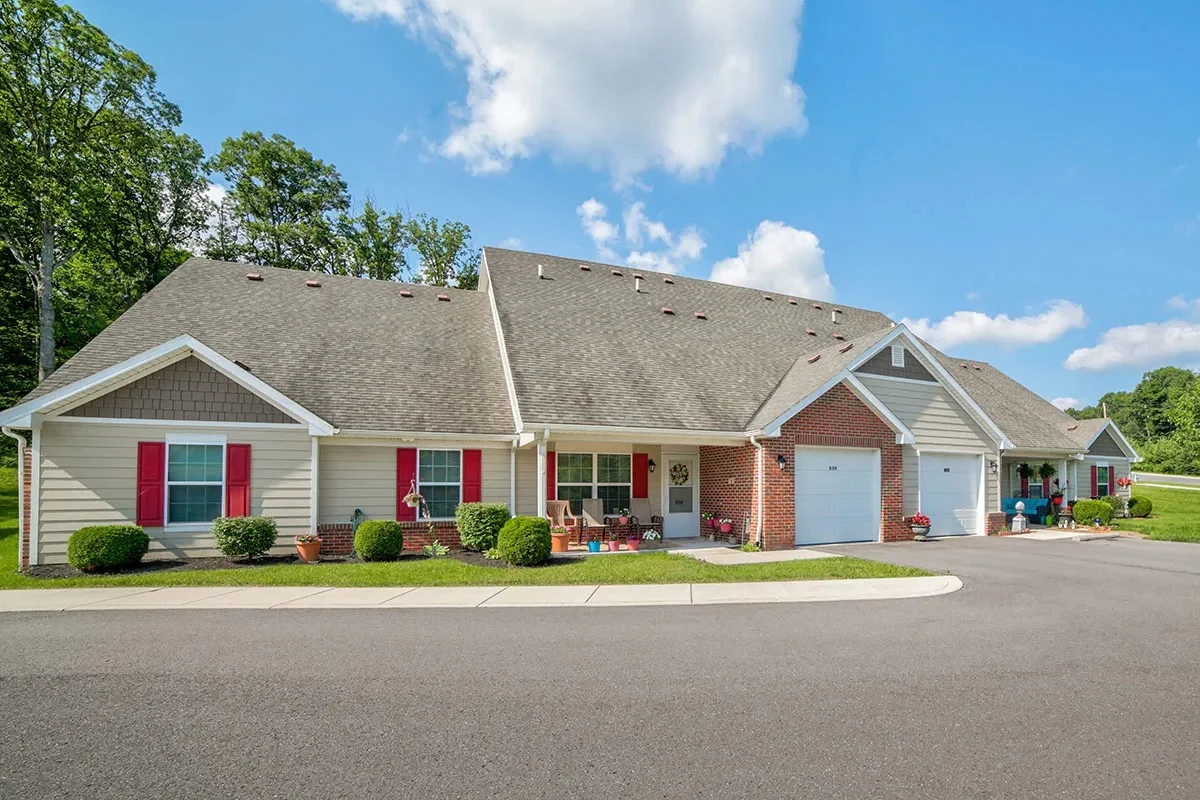 Image of Braddock's Greene (2)