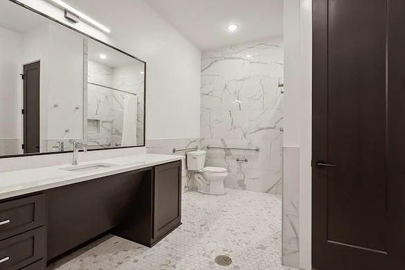 Image of The Jefferson 2 (4)