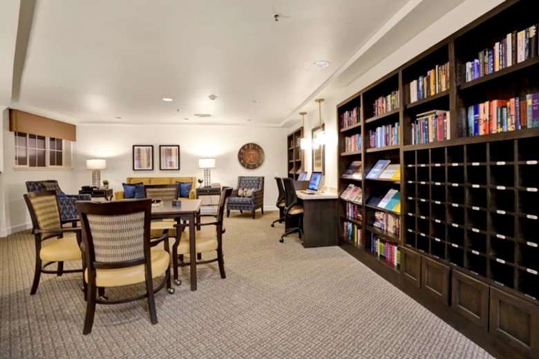 Image of The Commons at Dallas Ranch (5)