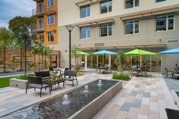 Image of The Trousdale (10)