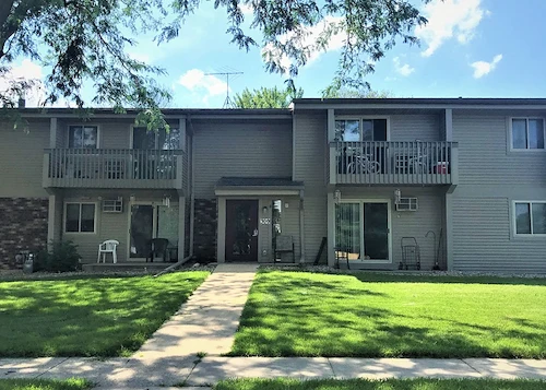 Image of Village Glenn Apartments (1)