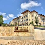 Élan Westpointe exterior sign