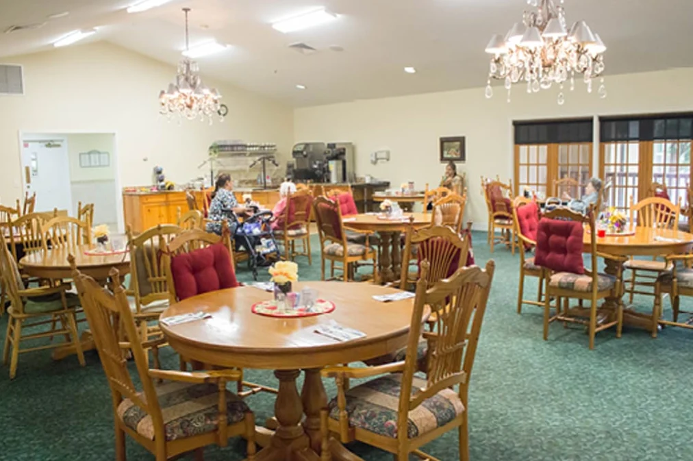 Image of Oak Tree Assisted Living (7)