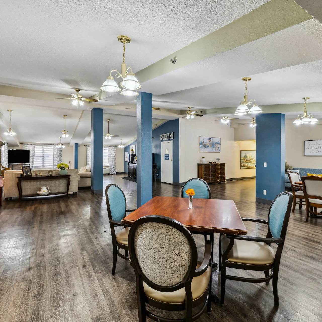 Image of Lake Ridge Village (2)
